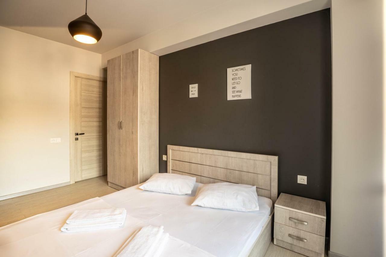 Stay Inn Apartments On Amiryan 15 예레반 외부 사진