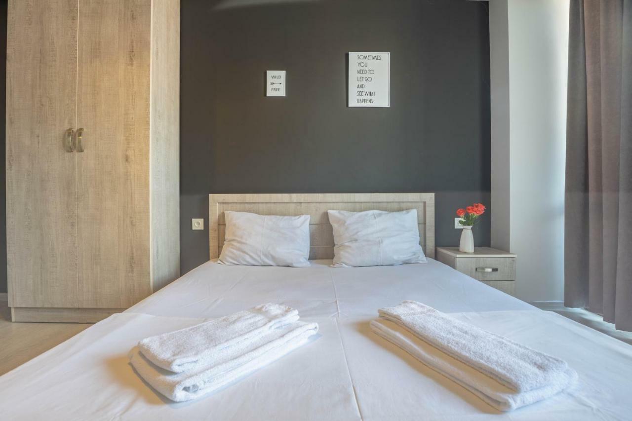 Stay Inn Apartments On Amiryan 15 예레반 외부 사진